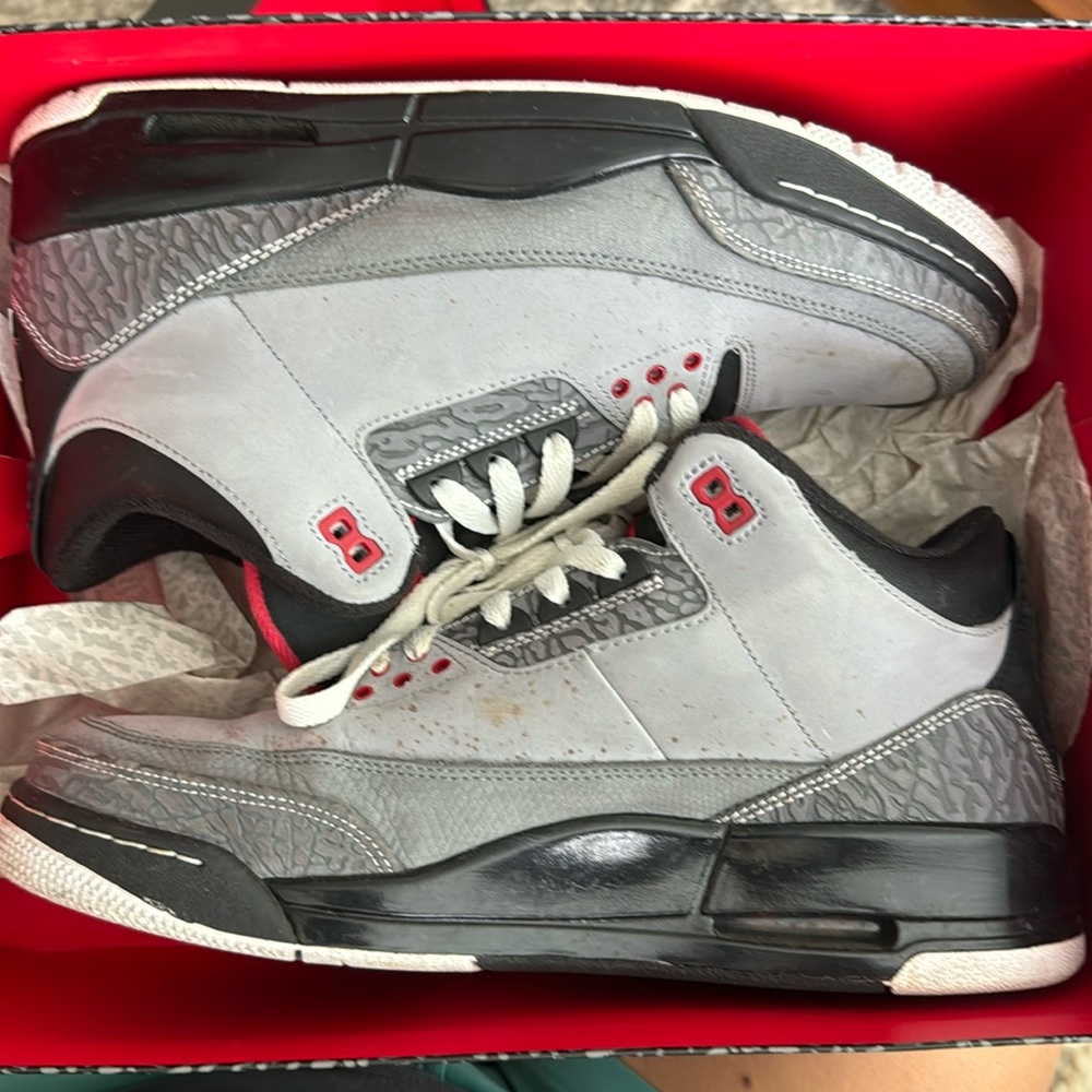 Air Jordan 3 Retro